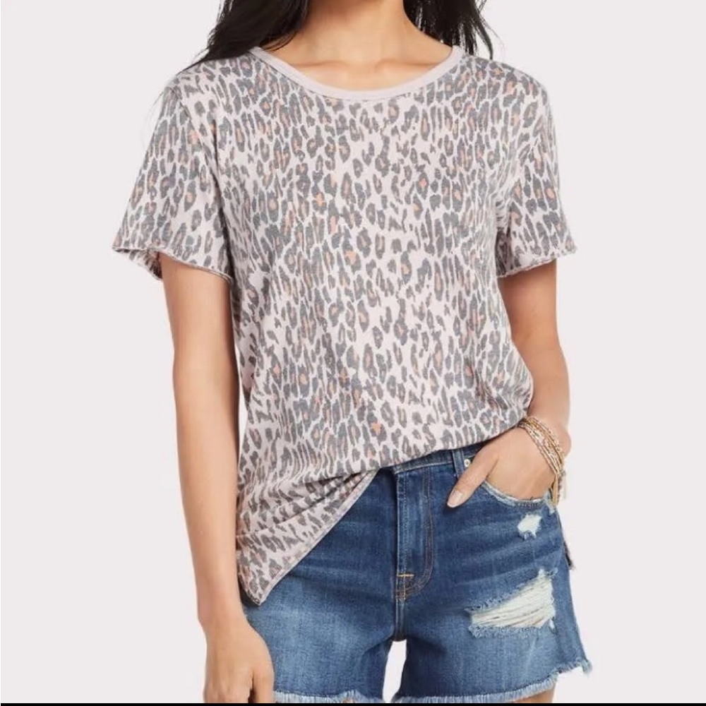 Free people leopard print tee shirt!